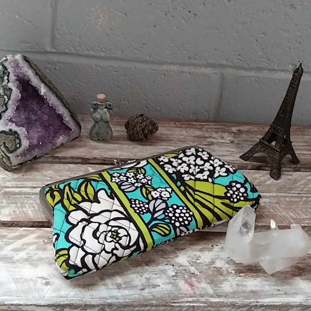 Vera Bradley wallet